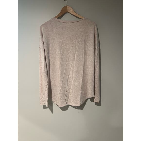 Workshop Women’s Long Sleeve Front Pocket Blouse - Picture 2 of 3